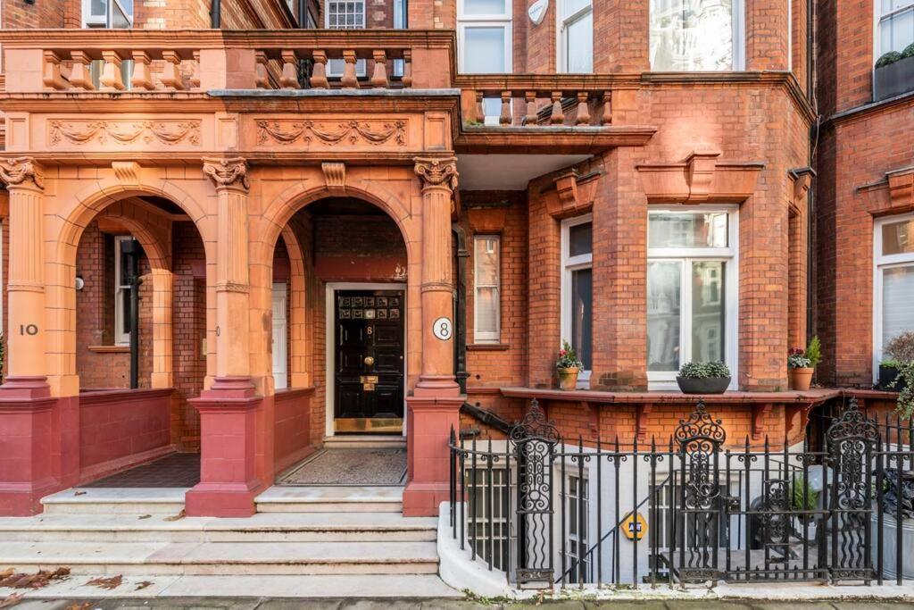 Chelsea Posh Apartment London Bagian luar foto